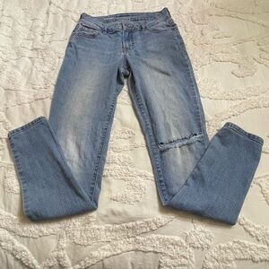 OLD NAVY SUPER SKINNY WOMENS SZ 2 REGULAR LIGHT WASH